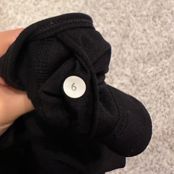 Lululemon - No Limits Tank - Black - Size 6 - Picture 5 of 6